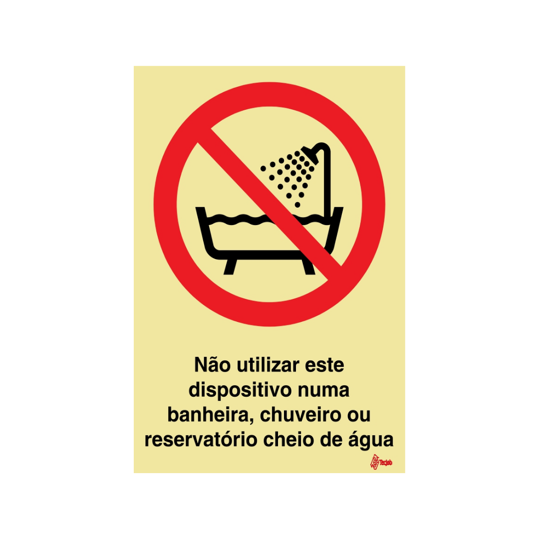 Warning sign: Before cleaning electrical equipment, disconnect it from the power source - OB0241