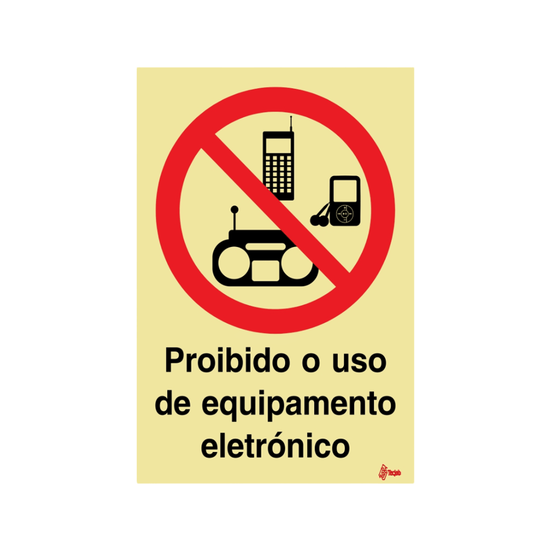 Warning sign: Before cleaning electrical equipment, disconnect it from the power source - OB0241